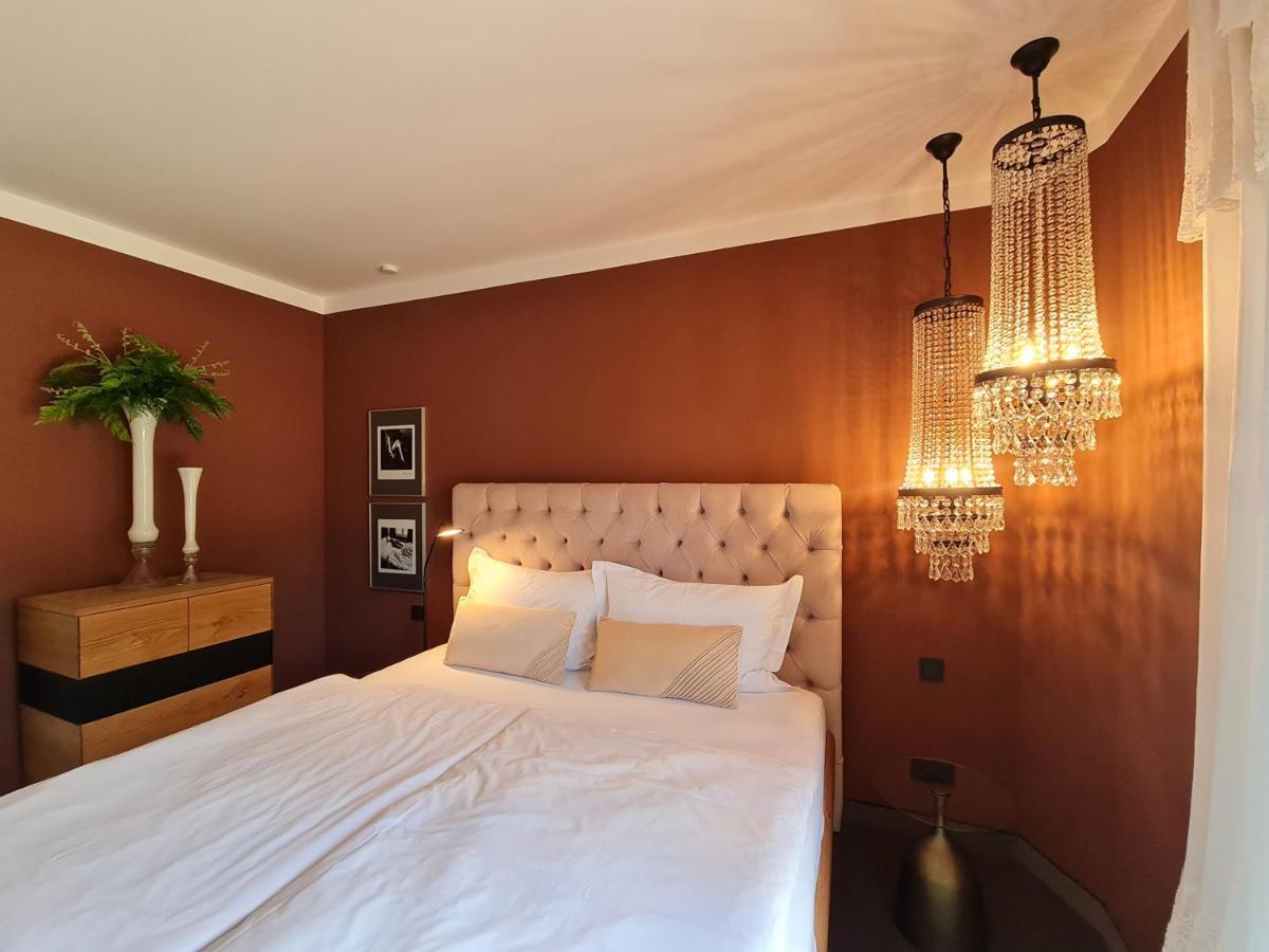 Hotel Rosendomizil Klein Venedig à Malchow  Extérieur photo