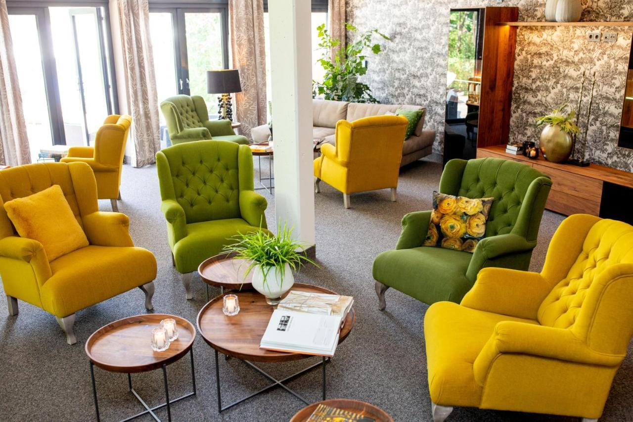 Hotel Rosendomizil Klein Venedig à Malchow  Extérieur photo